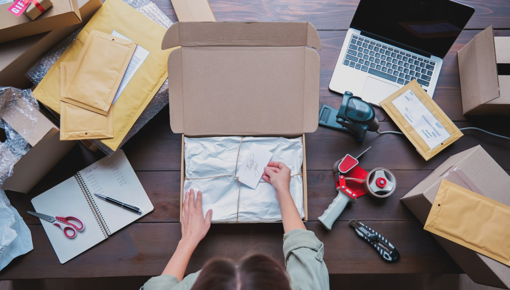 drop shipping can allow you to work remotely while you travel