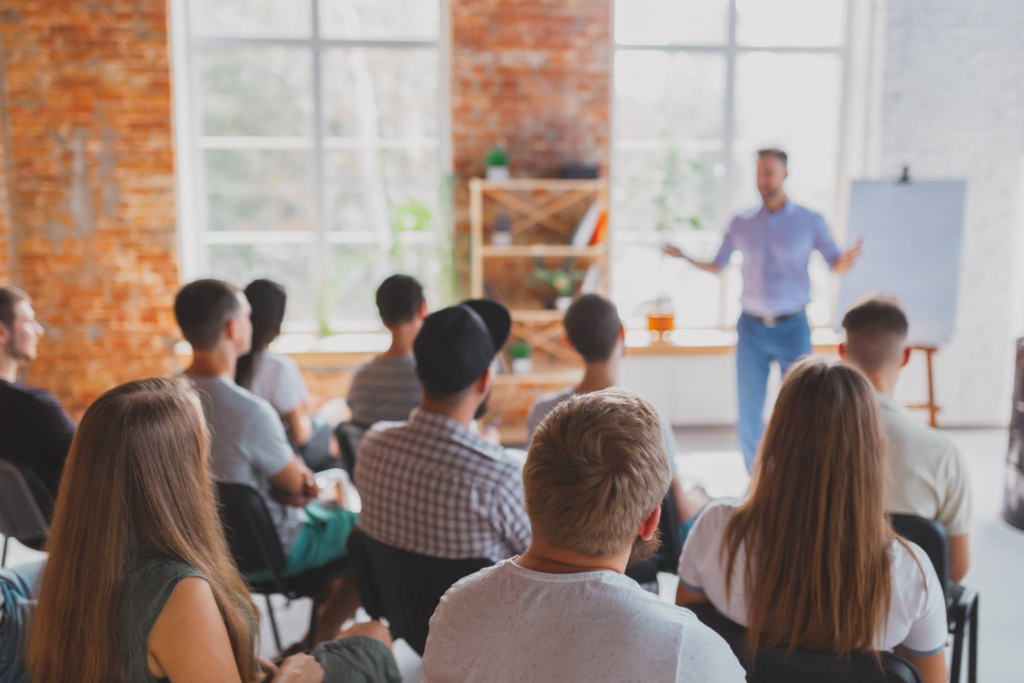 Beeing an international company worker can be a great way to be paid while travelling