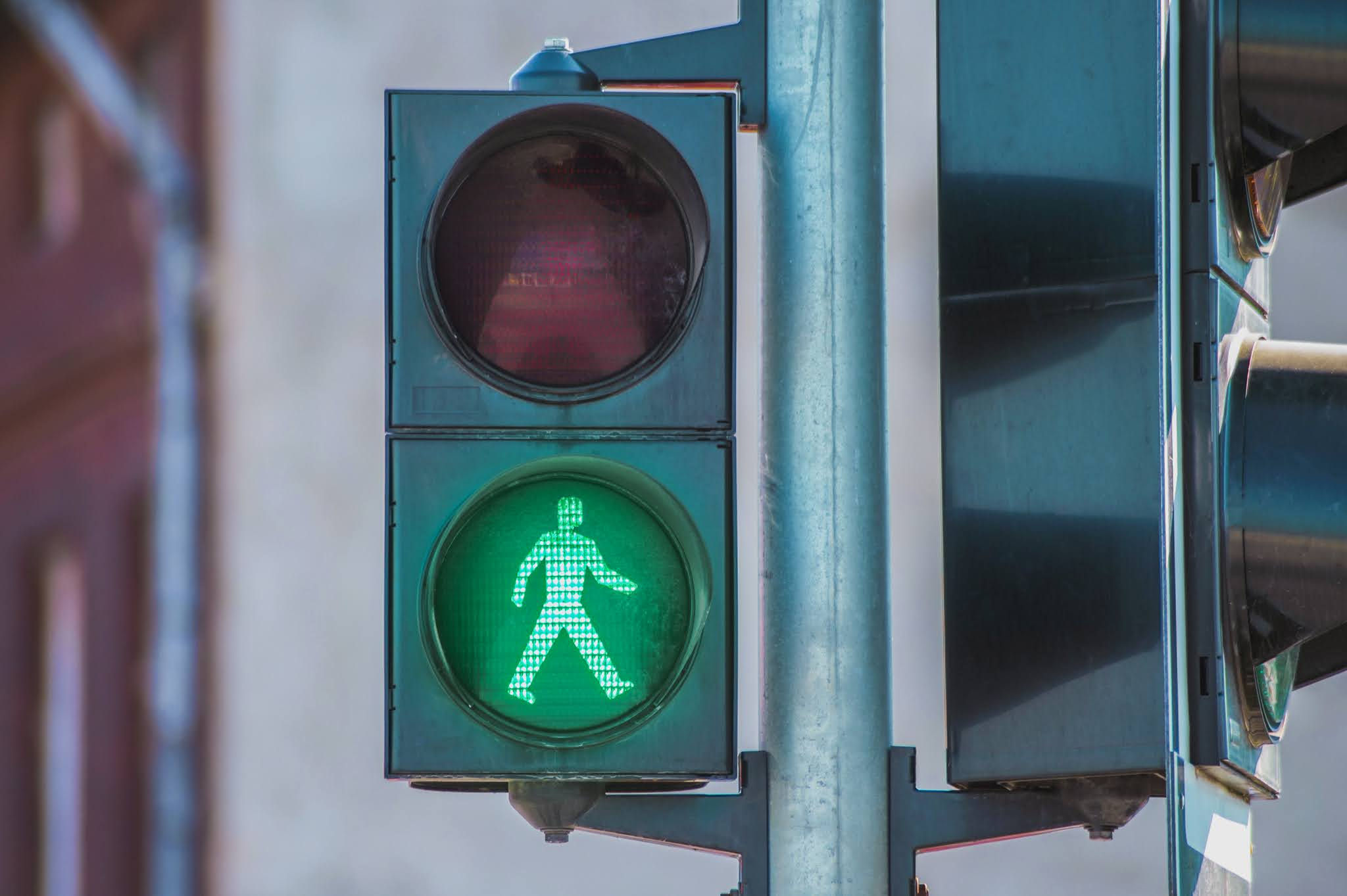 green traffic light