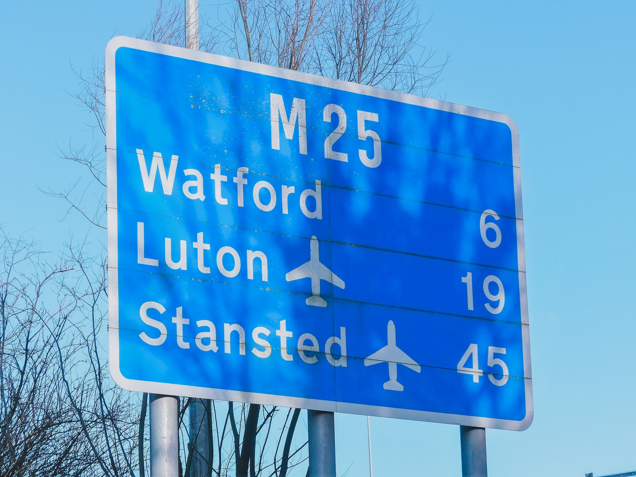 things to know before moving to London - london airports