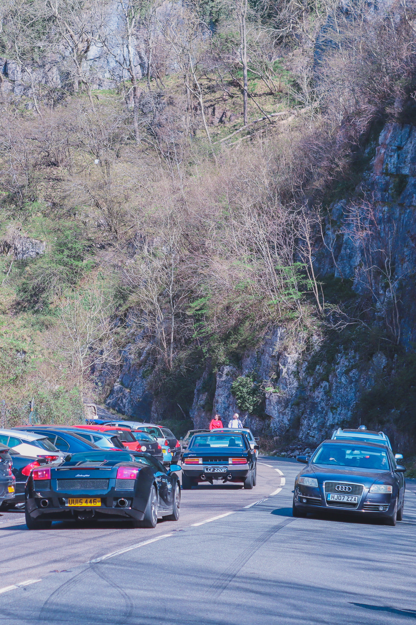 Car meetings in Cheddar Gorge